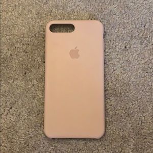 iPhone 7plus blush silicon apple case